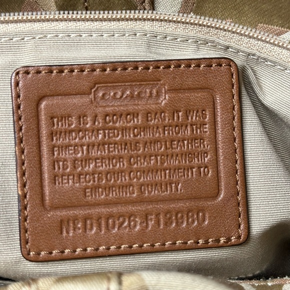 Super Classic Coach F13980 Carly Optic Signature Handbag w/Leather Strap & Trim - Picture 10 of 16